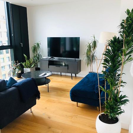 Luxury 2 Bedroom Apartment 20 Min From Central Лондон Экстерьер фото