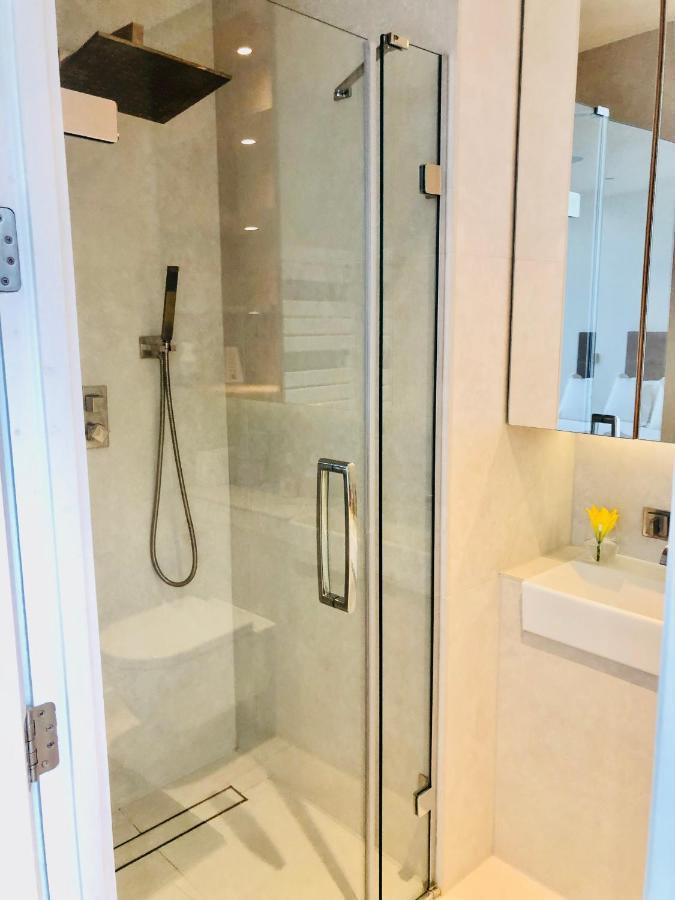 Luxury 2 Bedroom Apartment 20 Min From Central Лондон Экстерьер фото