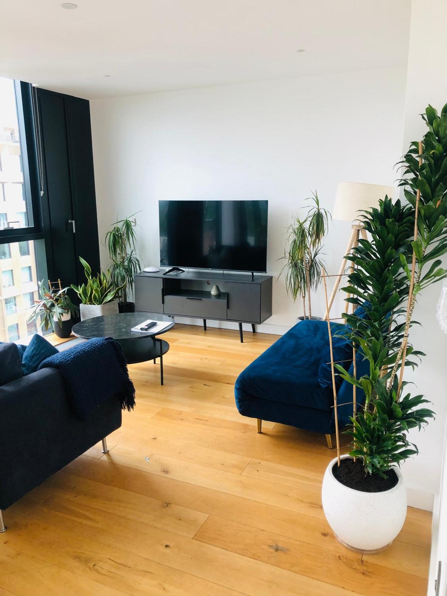 Luxury 2 Bedroom Apartment 20 Min From Central Лондон Экстерьер фото